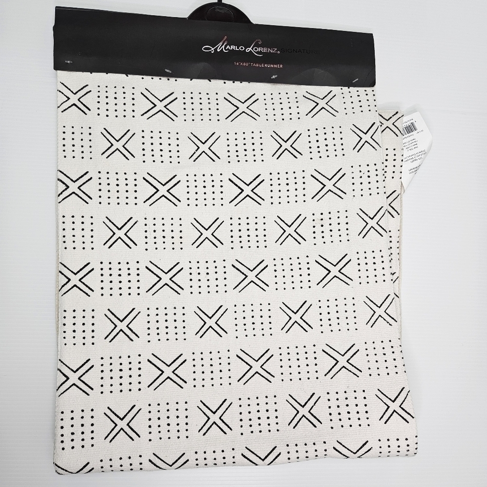 Marlo Lorenz Mudcloth Table Runner Geometric Cotton NWT 16 x 80 Cream & Black